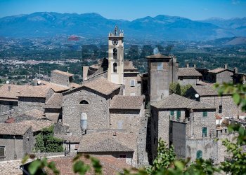 Vista delle montagne - Appartamento Piazza Santa Maria Maggiore
 
6, Falvaterra - foto 31