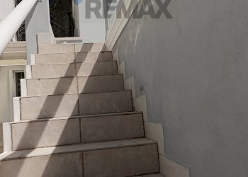 Scale - Villa PROVINCIALE SUCCHIVO SANT'ANGELO
 
55/A, Serrara Fontana - foto 15