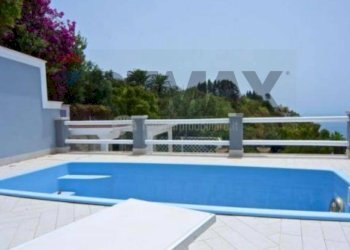 Piscina - Villa PROVINCIALE SUCCHIVO SANT'ANGELO
 
55/A, Serrara Fontana - foto 17