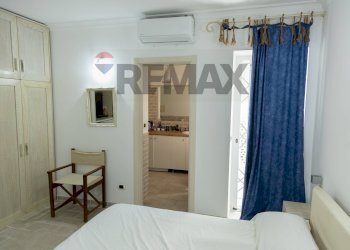 Camera / camera da letto - Villa ISCHIA SANT'ANGELO
 
nc, Serrara Fontana - photo 44