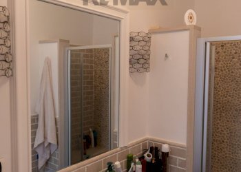 Bagno - Villa ISCHIA SANT'ANGELO
 
nc, Serrara Fontana - photo 47