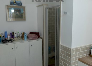 Bagno - Villa ISCHIA SANT'ANGELO
 
nc, Serrara Fontana - photo 49