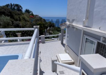 Terrazza - Villa ISCHIA SANT'ANGELO
 
nc, Serrara Fontana - photo 57