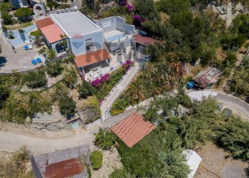 Casa all\'aperto - Villa ISCHIA SANT'ANGELO
 
nc, Serrara Fontana - photo 62