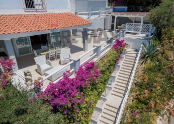 Casa all\'aperto - Villa ISCHIA SANT'ANGELO
 
nc, Serrara Fontana - photo 70