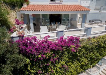 Casa all\'aperto - Villa ISCHIA SANT'ANGELO
 
nc, Serrara Fontana - photo 74