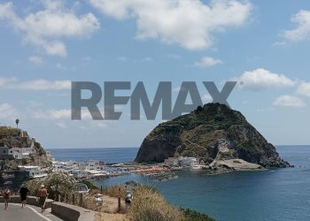 Vista dell\'acqua - Villa ISCHIA SANT'ANGELO
 
snc, Serrara Fontana - photo 1