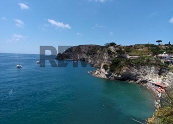 Vista dell\'acqua - Villa ISCHIA SANT'ANGELO
 
snc, Serrara Fontana - photo 4