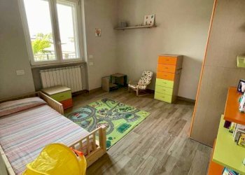 Camera da letto - Three-room apartment via Arnaldo da Brescia, Ghedi - photo 12
