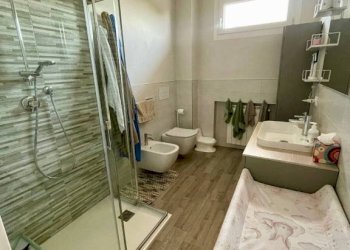 Bagno - Three-room apartment via Arnaldo da Brescia, Ghedi - photo 14