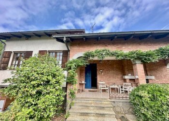 Facciata - Villa strada della Collina, Mottalciata - foto 4