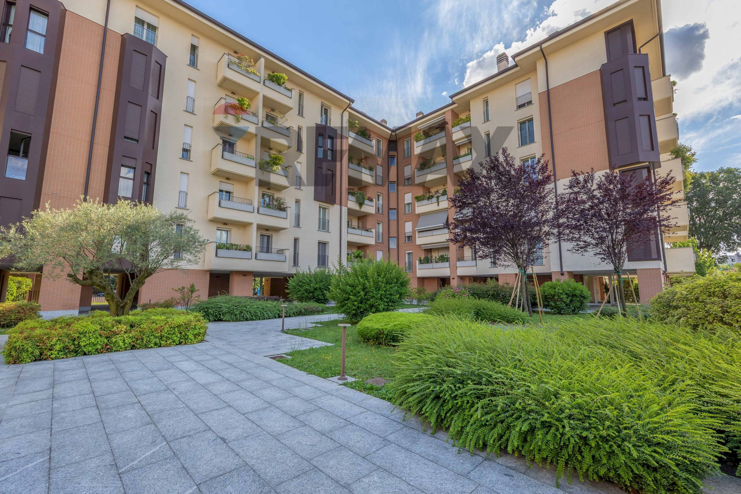 Edificio all\'aperto - Appartamento Via Bramante da Urbino
14, Monza - foto 2