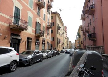 Zona - Appartamento via Donghi, 21, Genova (zona Marassi) - foto 3