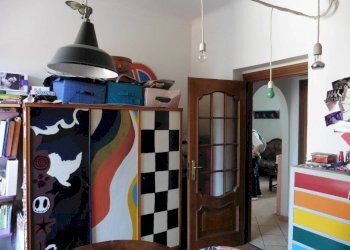 Camera da letto - Appartamento via Donghi, 21, Genova (zona Marassi) - foto 14