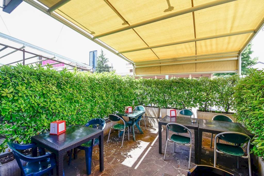 Giardino - Ristorante via Edmondo De Amicis, Lissone - foto 2