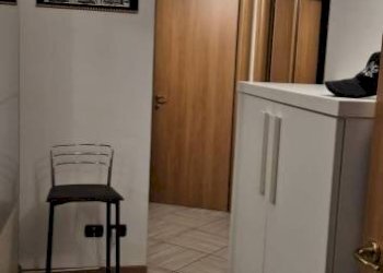 Corridoio - Three-room apartment via Cava Marna, 10, Monguzzo - photo 14
