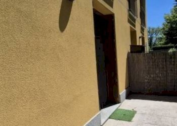 Cortile interno - Three-room apartment via Cava Marna, 10, Monguzzo - photo 17