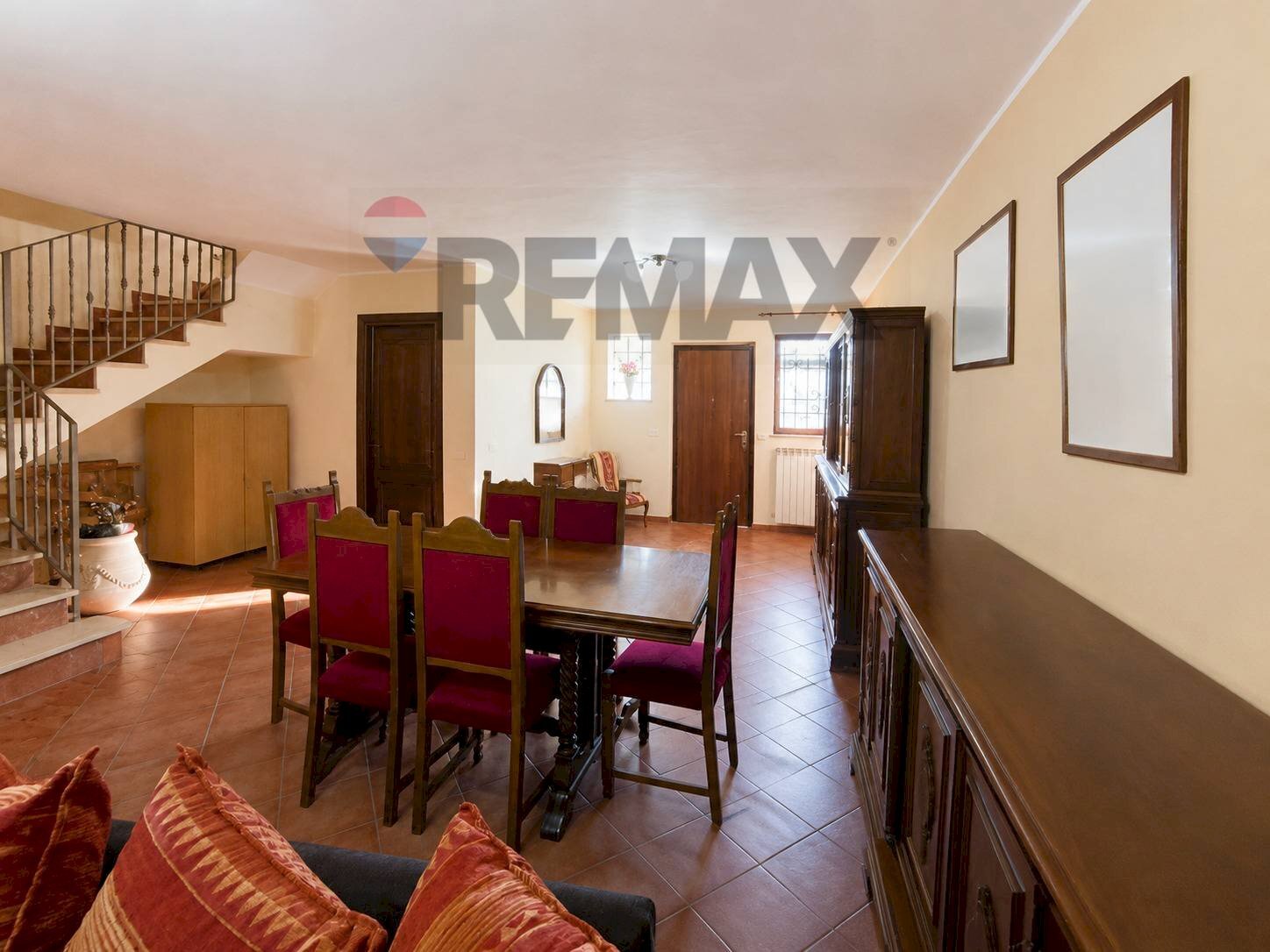 Sala da pranzo - Villa a Schiera Via Serre
 
8, Zumpano - planimetria 1