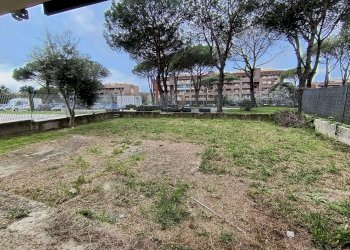 Giardino 6. - Bilocale via Alessandro Ruspoli, Roma (zona Acilia) - foto 41
