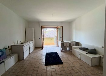 Soggiorno 7. - Two-room apartment via Alessandro Ruspoli, Roma (neighborhood Acilia) - photo 7