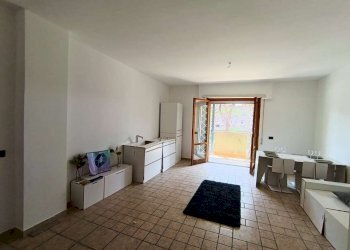 Soggiorno 13. - Two-room apartment via Alessandro Ruspoli, Roma (neighborhood Acilia) - photo 13