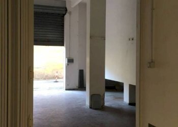 Interno non residenziale - Magazzino Santa Margherita Ligure - foto 7