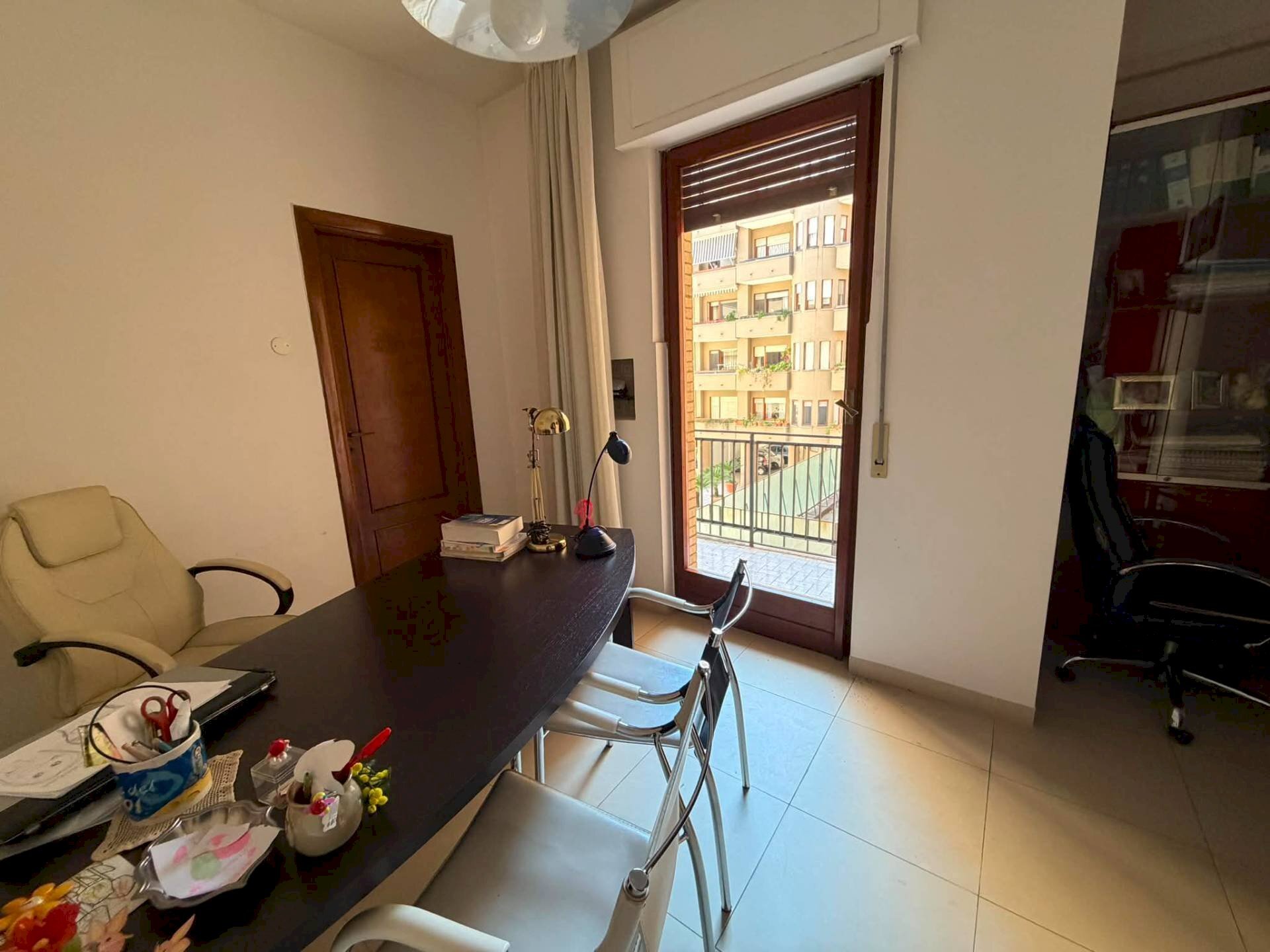 Foto 2 - Office Via Alois
15, Caserta - photo 2