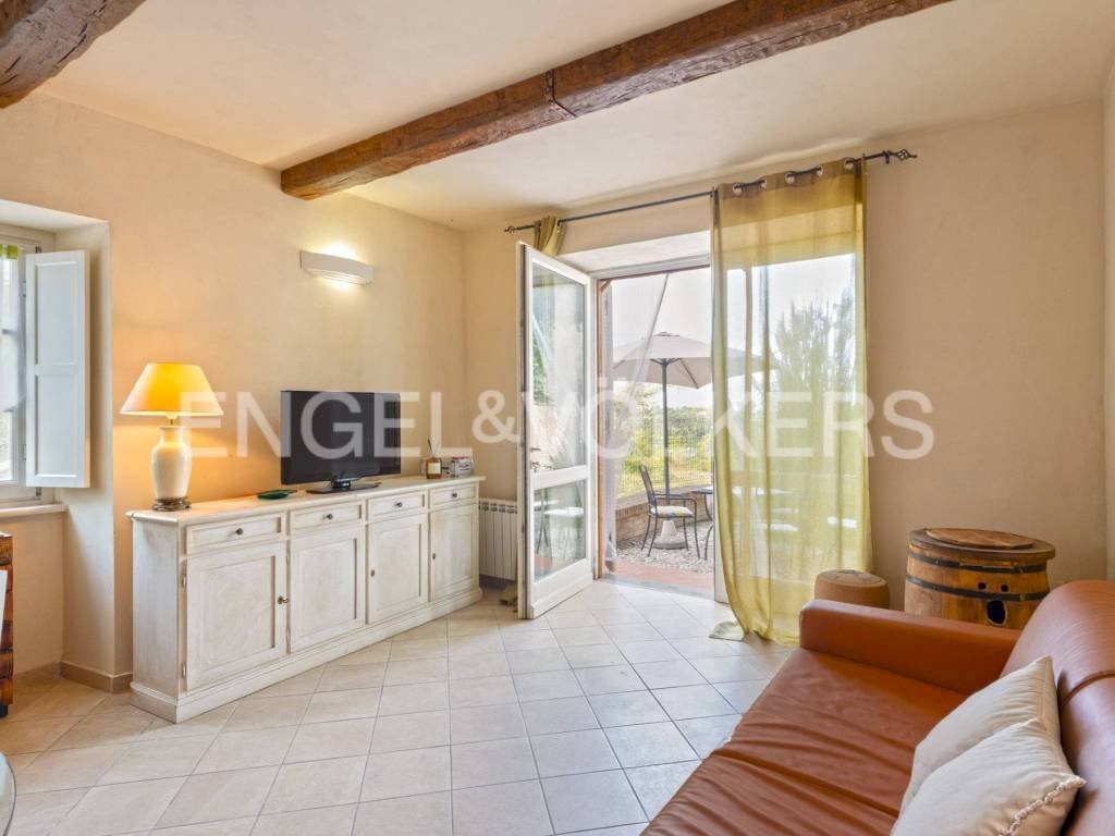 Salone - Four-room apartment strada Provinciale Casale Altavilla, Vignale Monferrato - photo 2