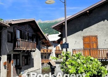 Facciata - Four-room apartment via Frejus, 14, Bardonecchia - photo 38