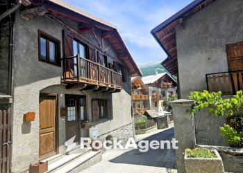 Facciata - Four-room apartment via Frejus, 14, Bardonecchia - photo 39