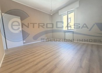Camera da letto - Trilocale via Milano, 1, San Lazzaro di Savena - foto 22