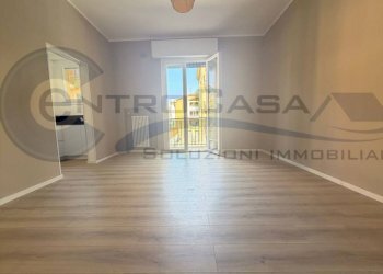 Camera da letto - Trilocale via Milano, 1, San Lazzaro di Savena - foto 10