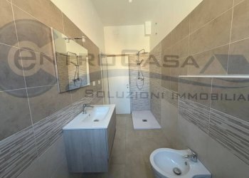 Bagno - Trilocale via Milano, 1, San Lazzaro di Savena - foto 12
