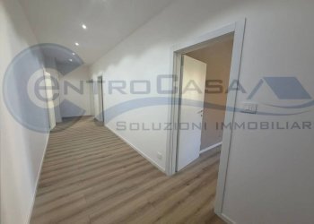 Corridoio - Trilocale via Milano, 1, San Lazzaro di Savena - foto 16