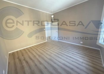 Camera da letto - Trilocale via Milano, 1, San Lazzaro di Savena - foto 25