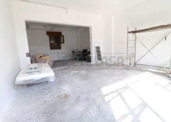 12_Magazzino - Four-room apartment Via G. Bruno 23A, Bondeno - photo 11