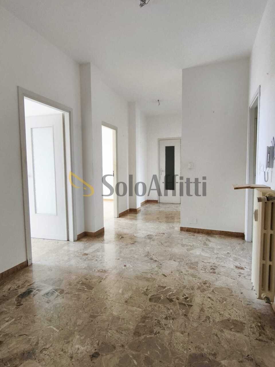 ingresso - Appartamento Strada Baldissero 11, Chieri - foto 1