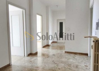 ingresso - Appartamento Strada Baldissero 11, Chieri - foto 1