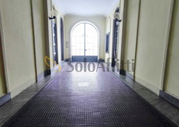 ingresso stabile - Three-room apartment VIA SOMMARIVA 1, Torino (neighborhood Nizza Millefonti) - photo 19