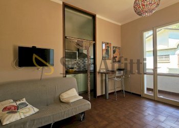 sala con divano letto - Casa indipendente Via Vasco de Gama 16, Ravenna - foto 2