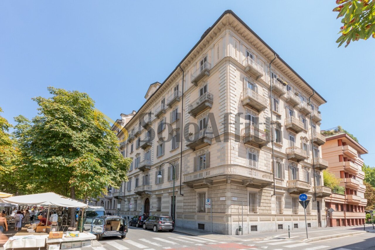 ESTERNO 2 - Monolocale Corso Palestro 9, Torino (zona Quadrilatero Romano) - foto 3