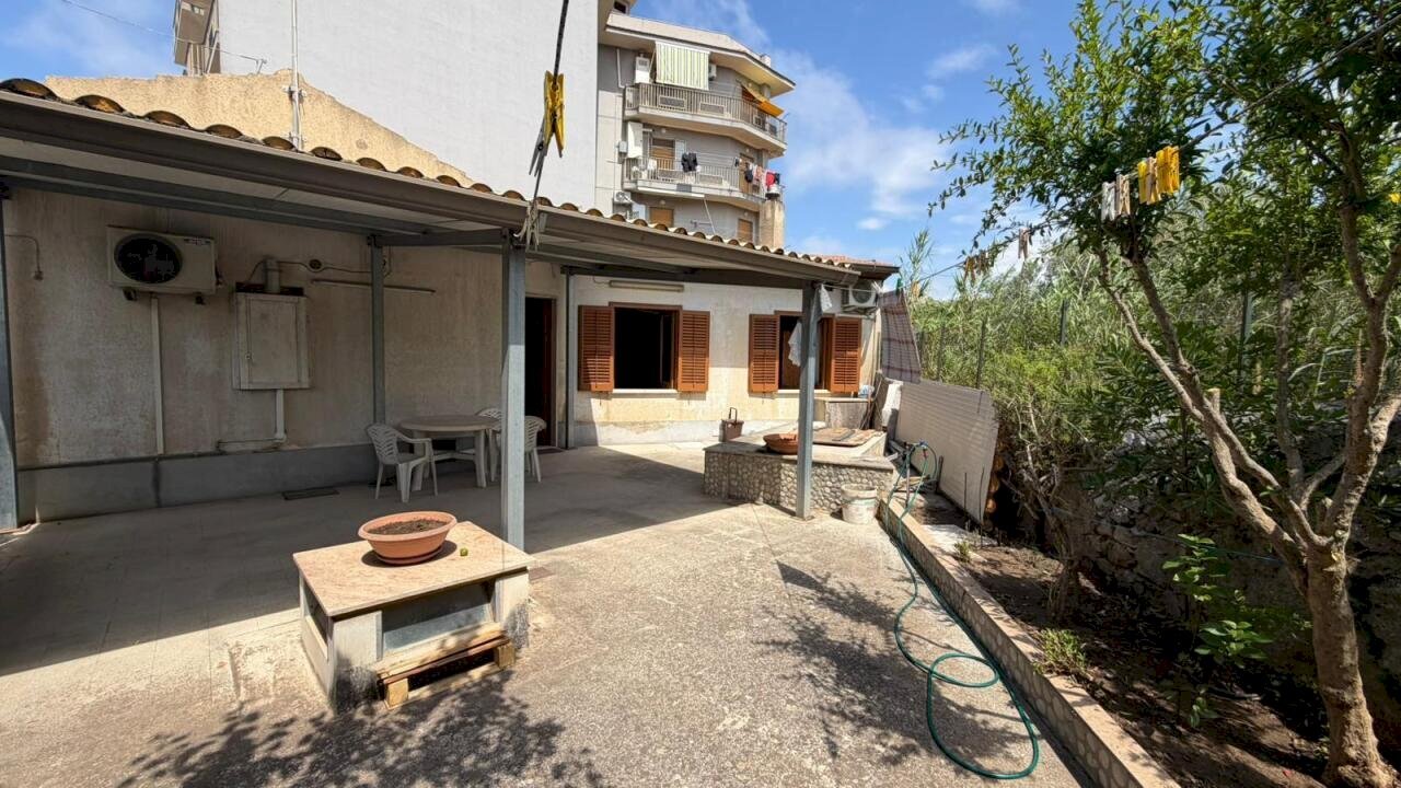 WhatsApp Image 2026-06-16 at 11.21.50 (1) - Villa Via Risorgimento, Modica - foto 2