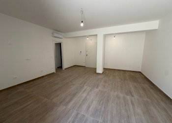WhatsApp Image 2026-06-15 at 17.19.21 - Four-room apartment Siracusa - photo 2