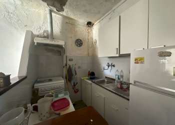 4e7740fc-7e61-44c9-a26b-672876b53c84.jpg - Bilocale Sarzana - foto 4