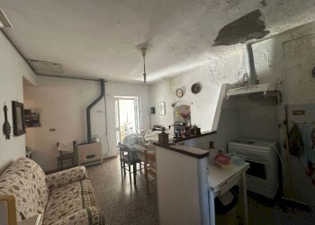 ee3e9a94-af81-45e8-a2cd-518eb5827cdd.jpg - Bilocale Sarzana - foto 5