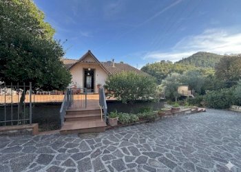 F564BD53-9746-4474-BDCB-7B4B2B0BFAEF - Villa Via Mario Tronci 17, Vaiano - photo 1