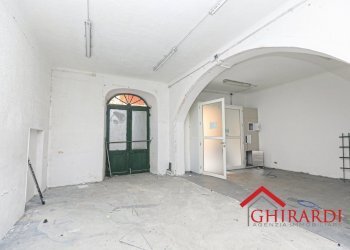 1.2 INGRESSO - Locale Commerciale Via Ursone da Sestri, Genova (zona Sestri Ponente) - foto 3