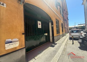 1.0 INGRESSO - Box URSONE 46R, Genova (zona Nervi) - foto 1