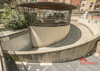 rampa - Box Via Emanuele Ferro, Genova (neighborhood Sestri Ponente) - photo 17