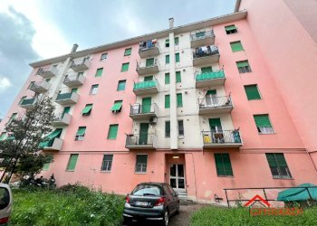 9.0 edificio.jpg - Quadrilocale VIA SANTA MARIA DELLA COSTA  20, Genova (zona Sestri Ponente) - foto 16